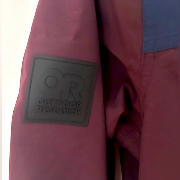 NWTs Outdoor Research Mt Baker Storm Jacket. Gore-Tex. Women’s Small - Picture 3 of 16